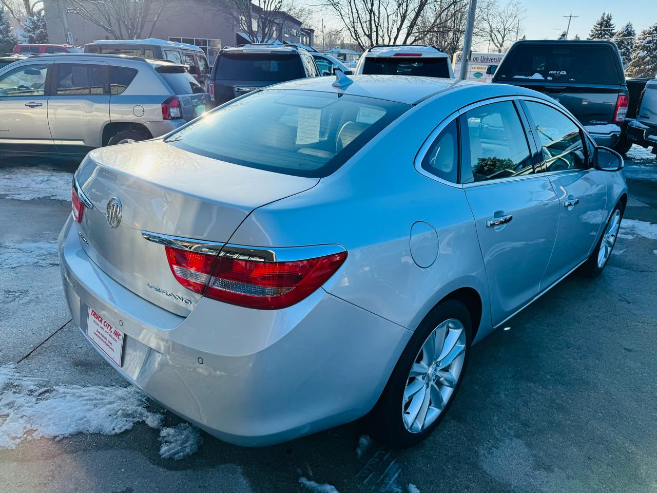 Buick Verano Leather 2012