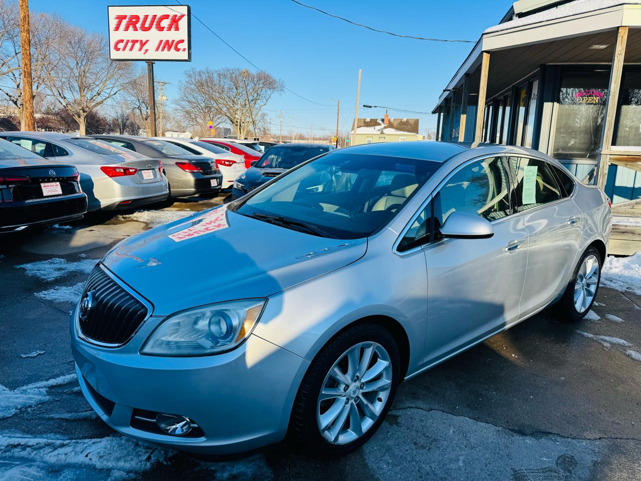 Buick Verano Leather 2012