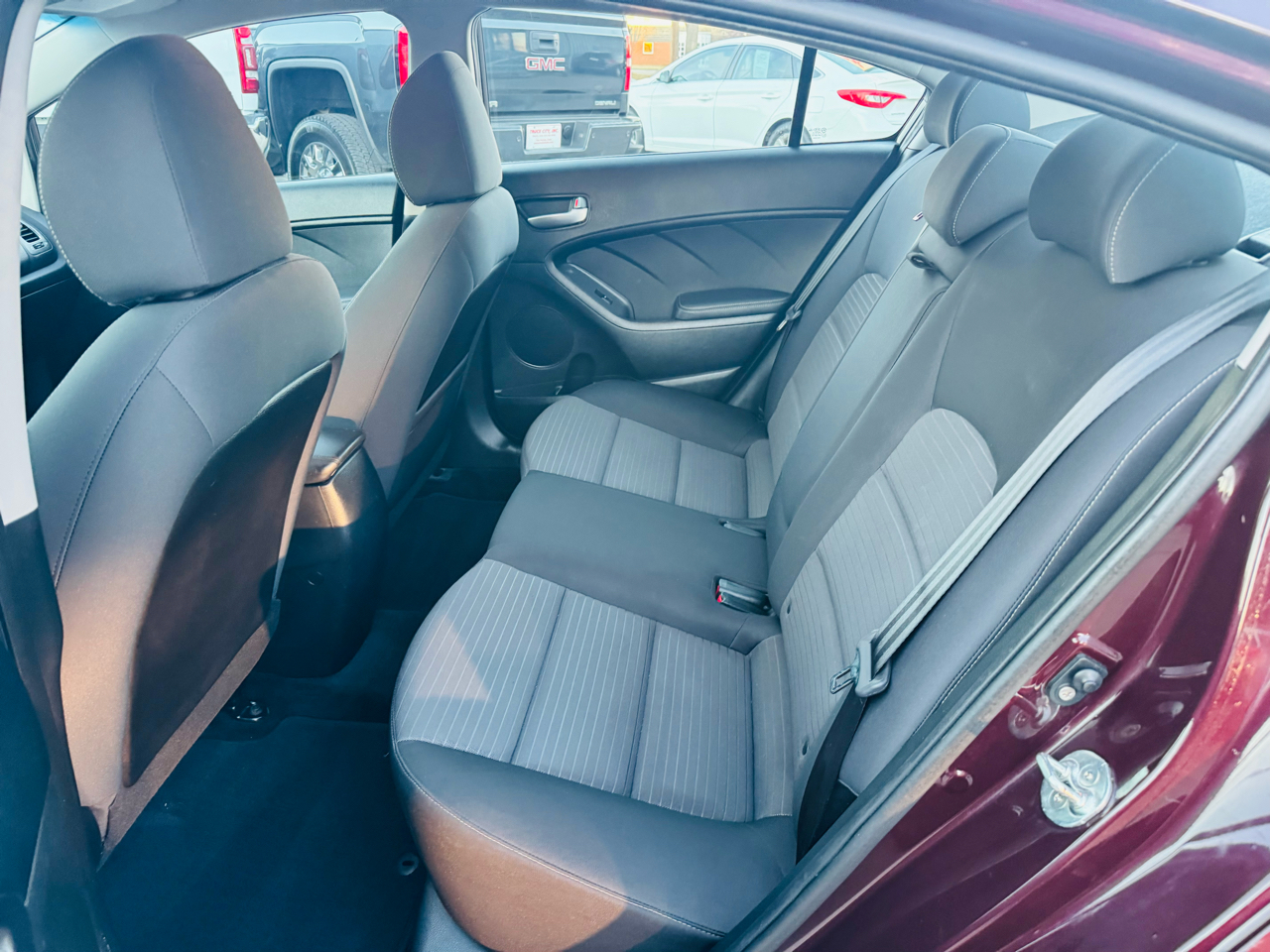 Kia Forte LX 6A 2017