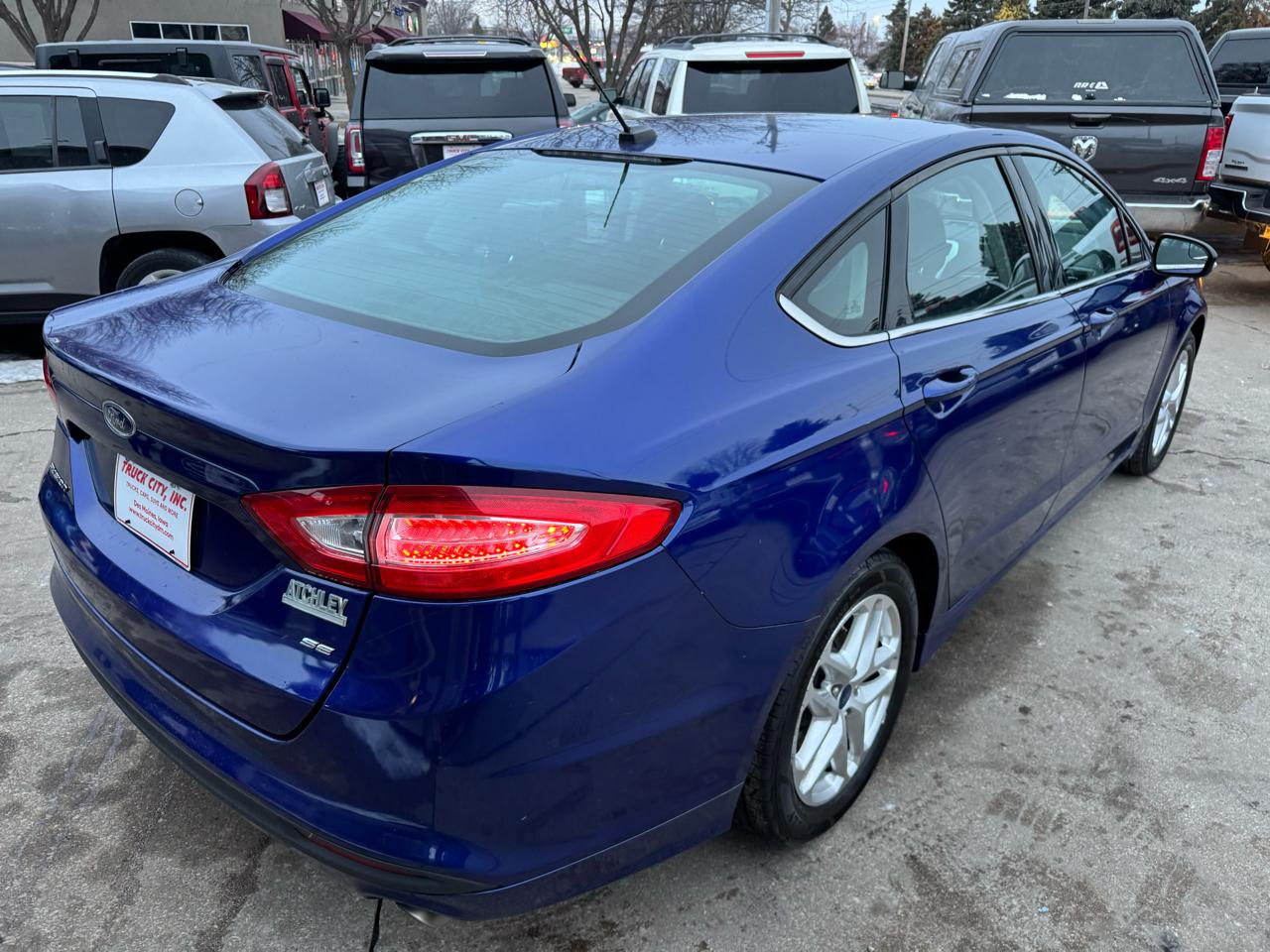 Ford Fusion SE 2013