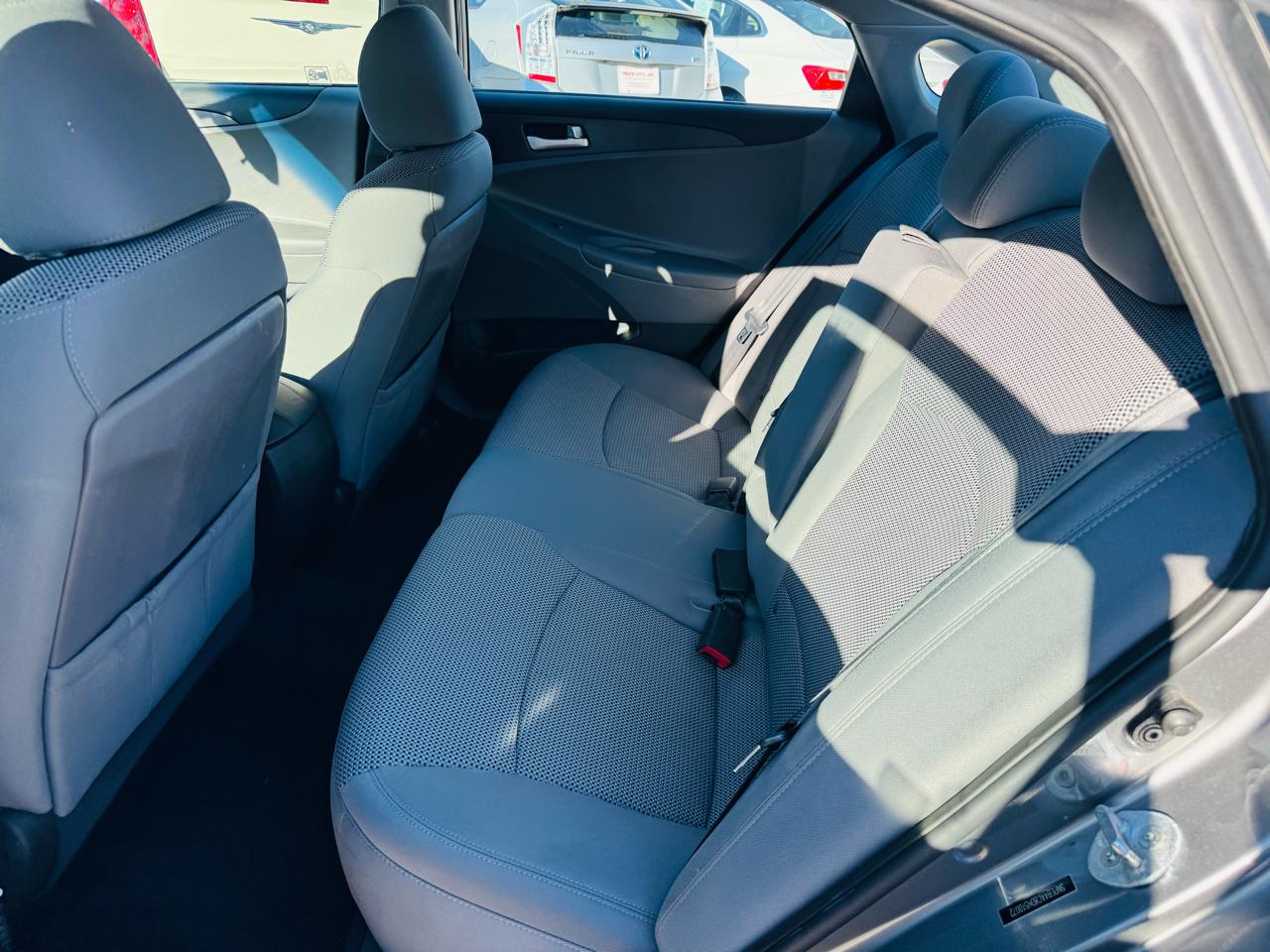 Hyundai Sonata GLS 2013