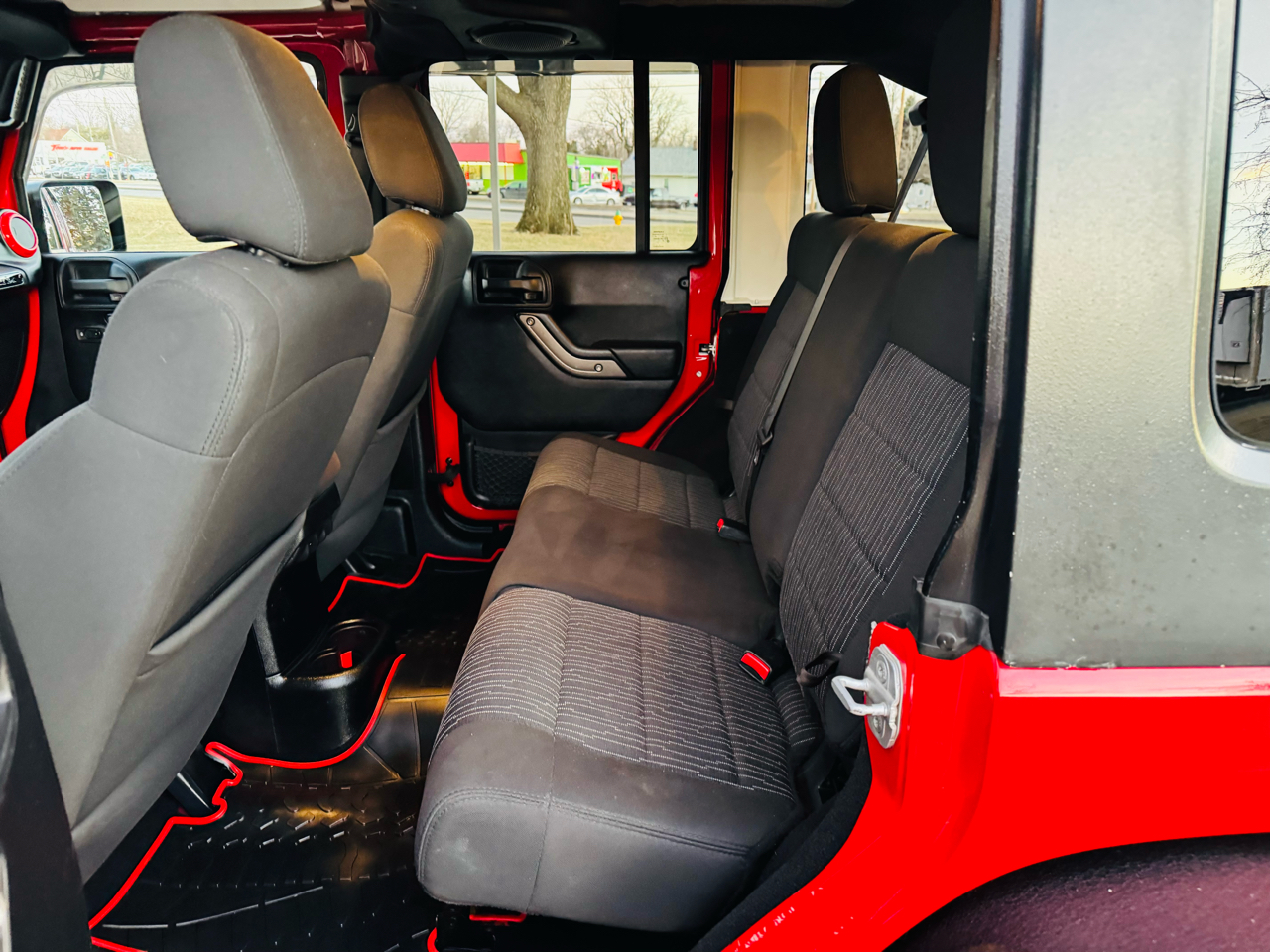 Jeep Wrangler Unlimited Sport 4WD 2012