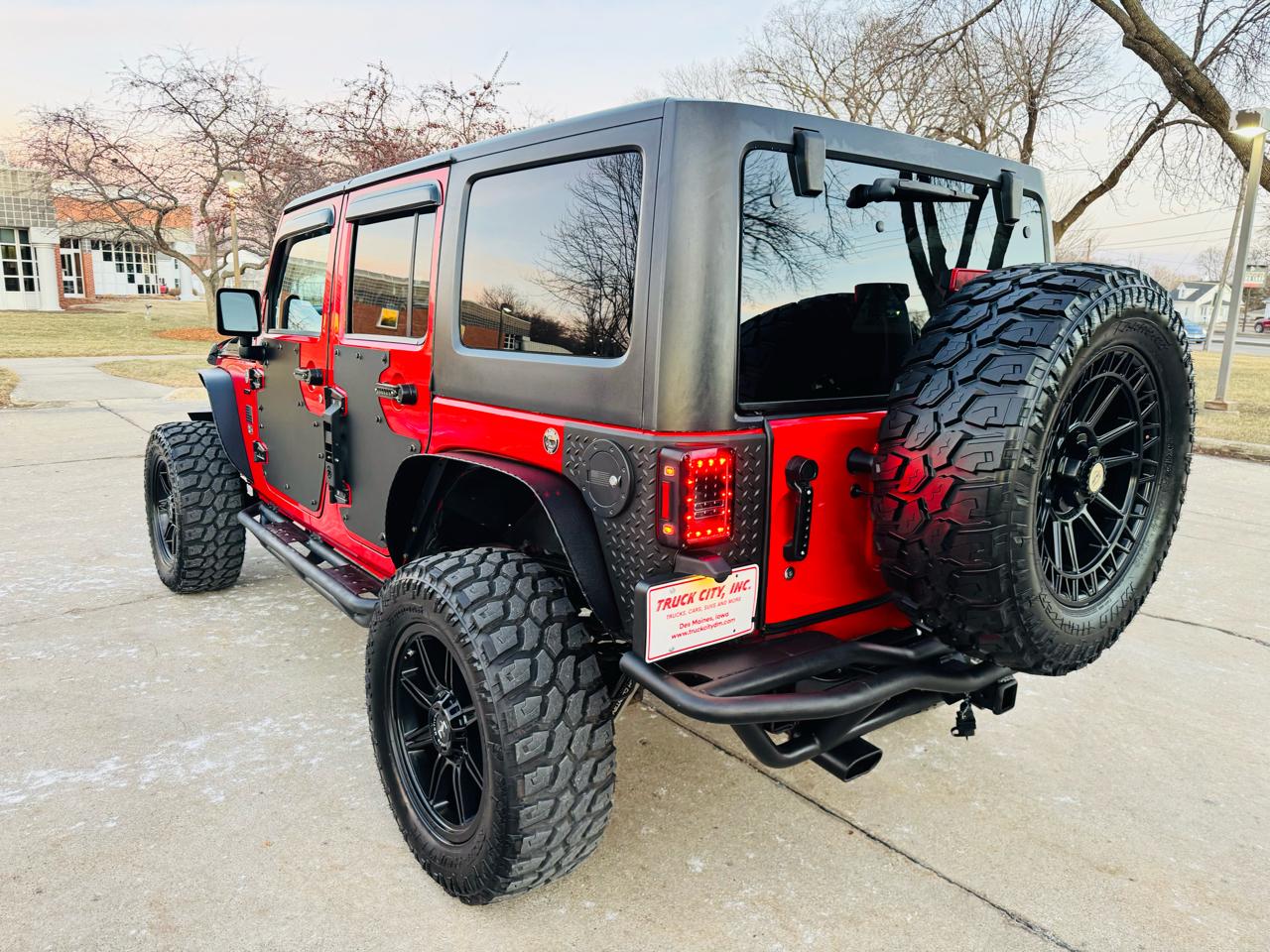 Jeep Wrangler Unlimited Sport 4WD 2012