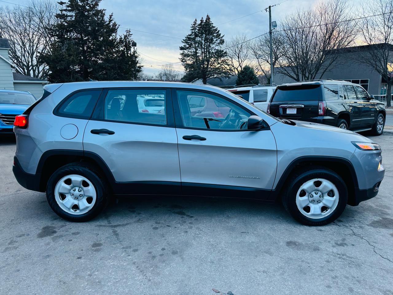 Jeep Cherokee Sport FWD 2016