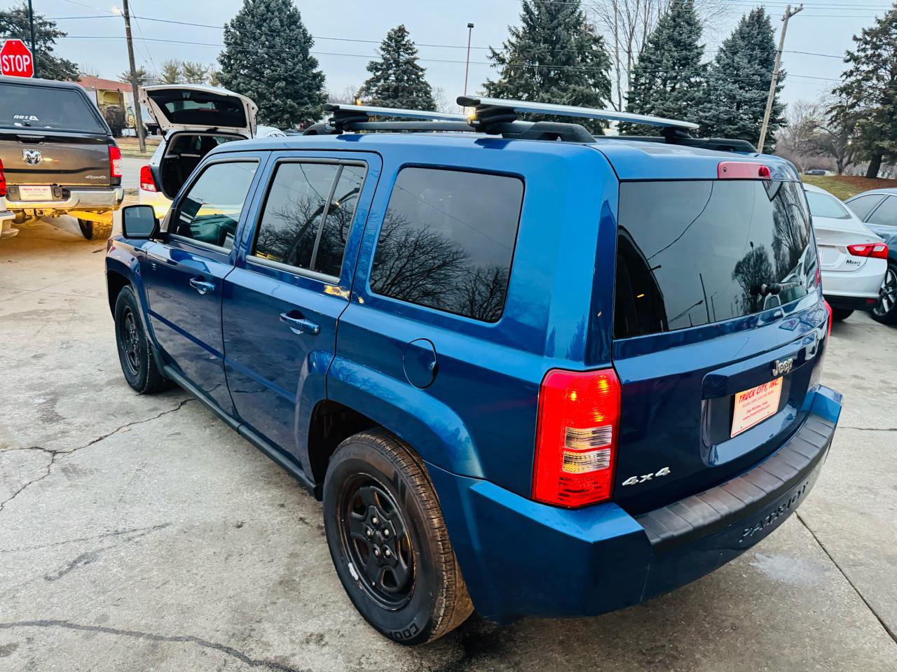 Jeep Patriot Sport 4WD 2010