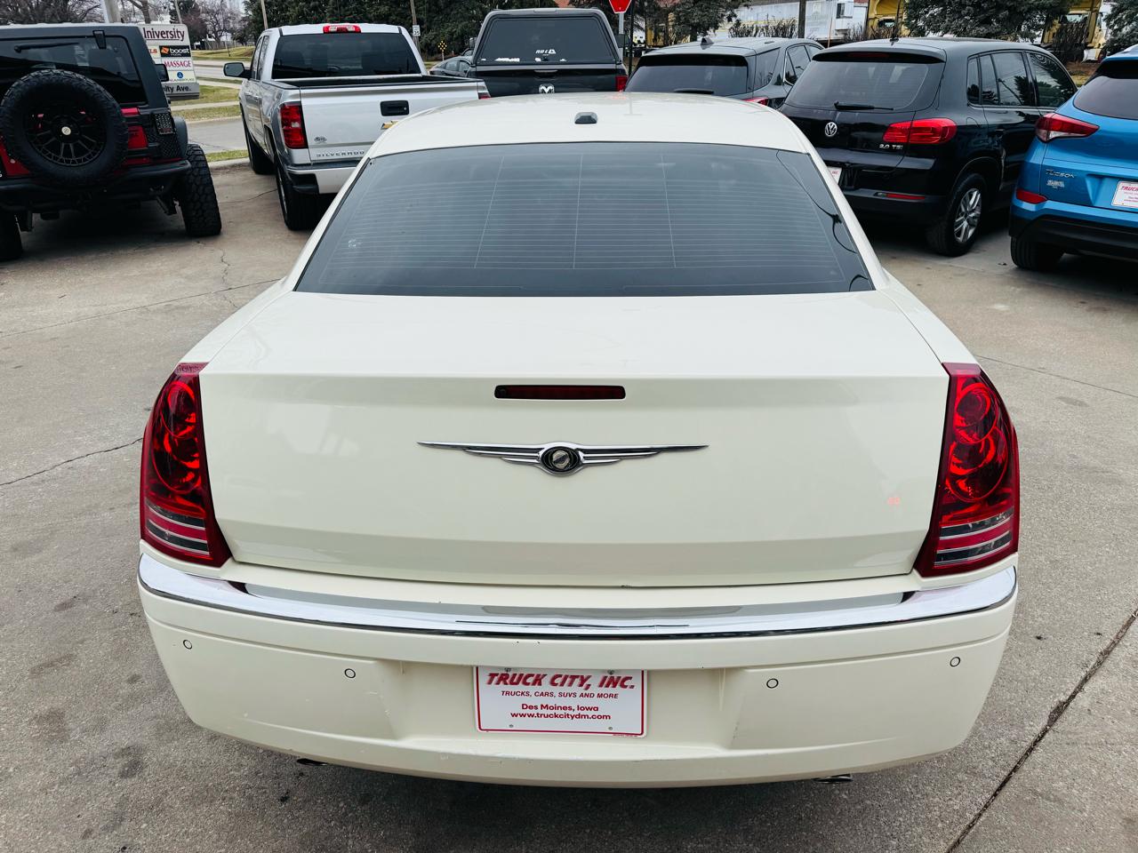 Chrysler 300 C HEMI RWD 2010