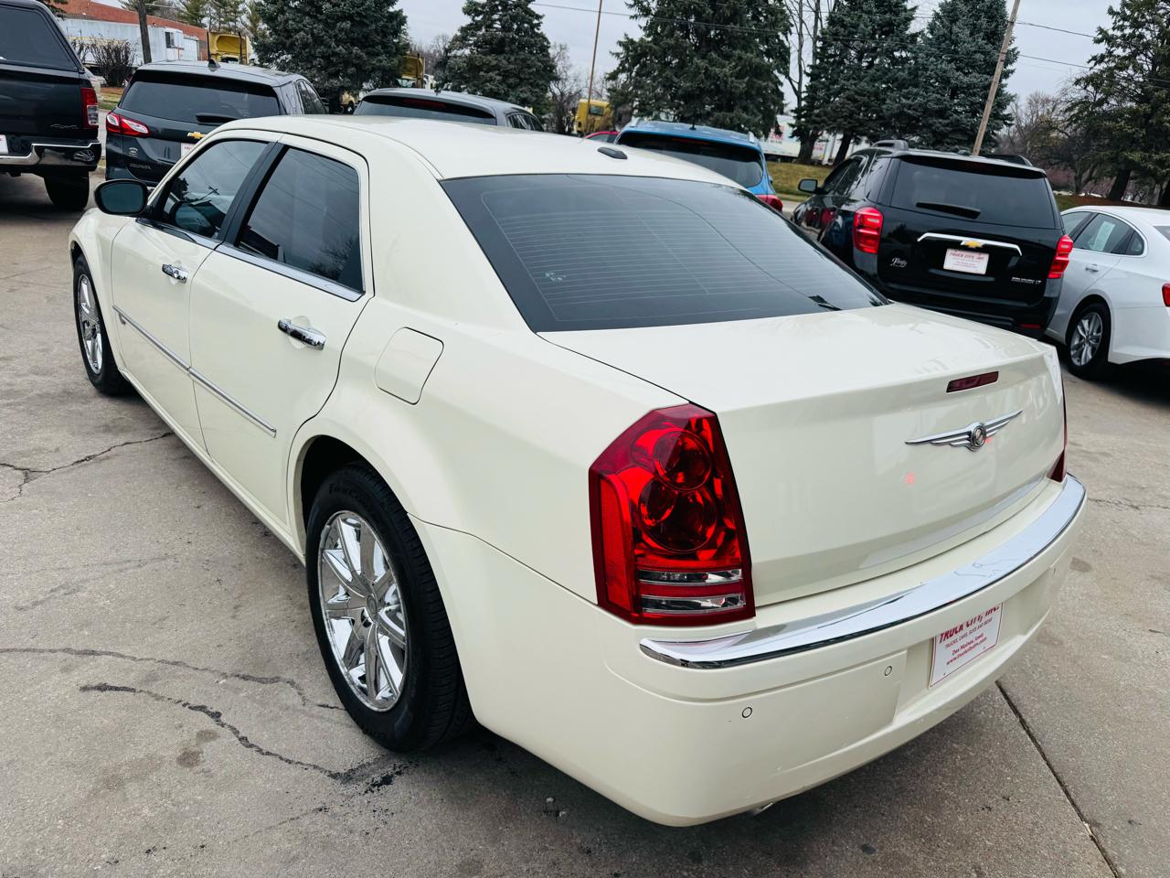 Chrysler 300 C HEMI RWD 2010