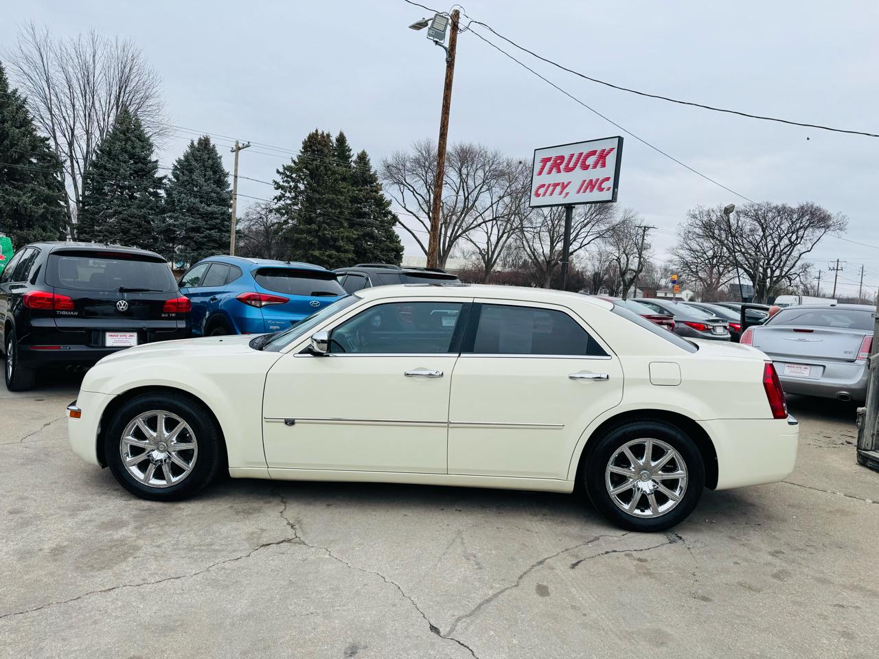 Chrysler 300 C HEMI RWD 2010