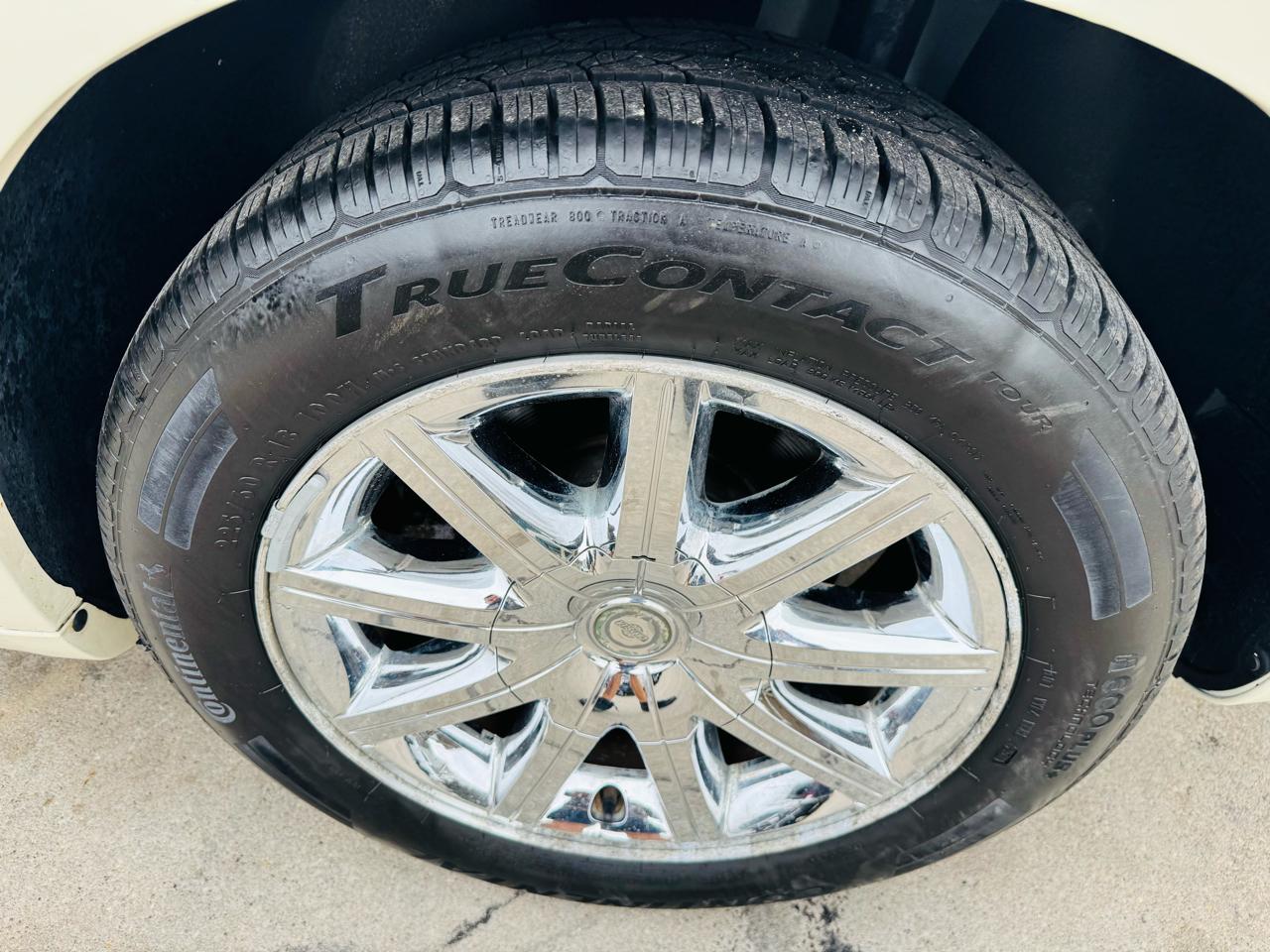 Chrysler 300 C HEMI RWD 2010