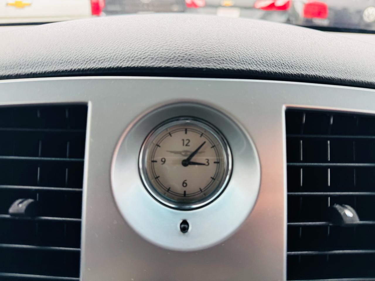 Chrysler 300 C HEMI RWD 2010