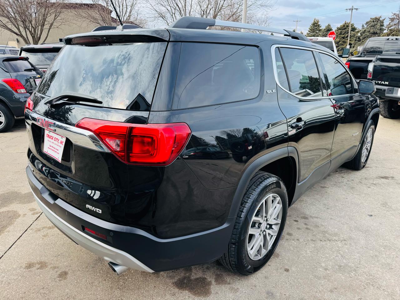 GMC Acadia SLE-2 AWD 2017
