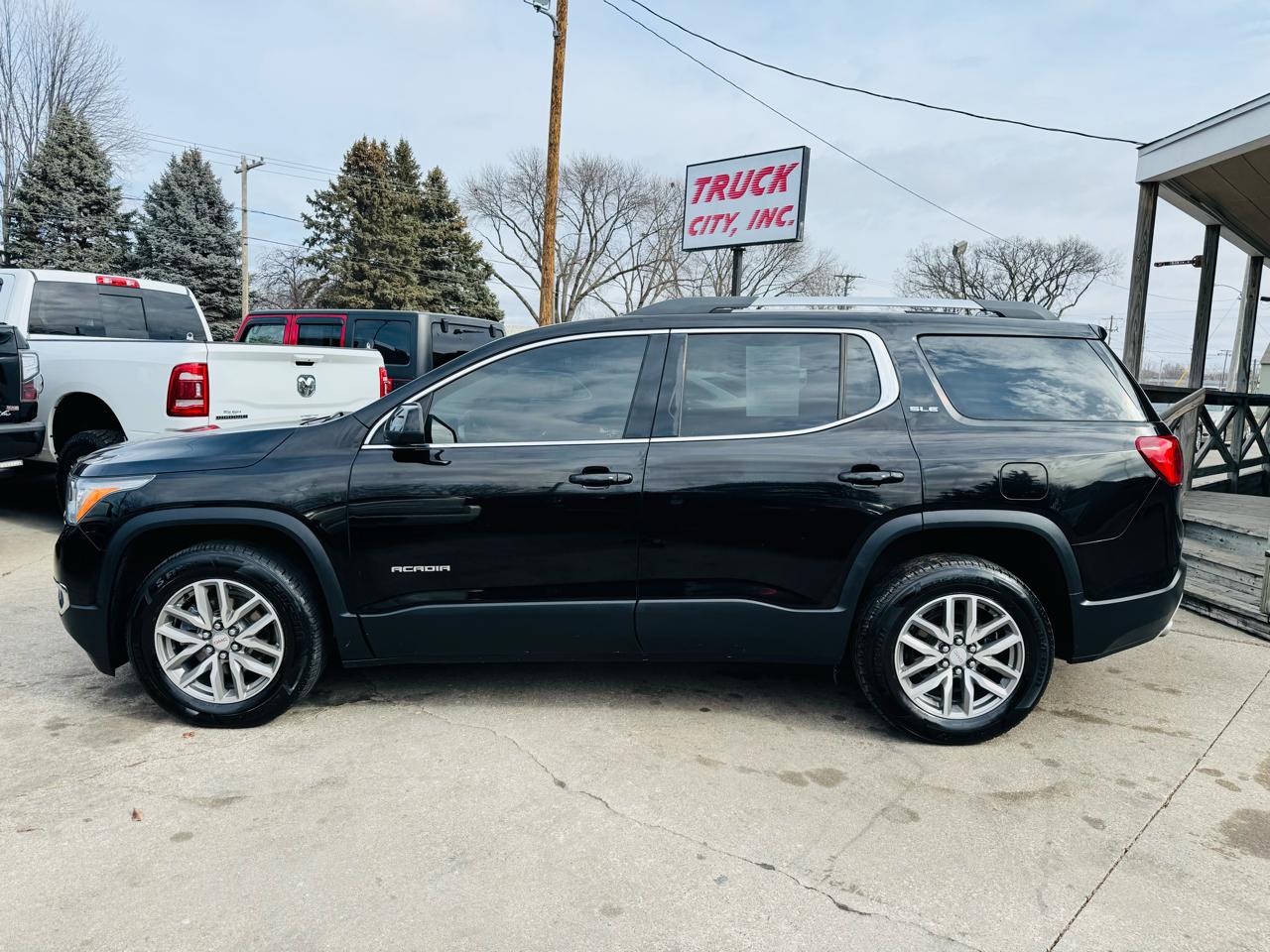 GMC Acadia SLE-2 AWD 2017