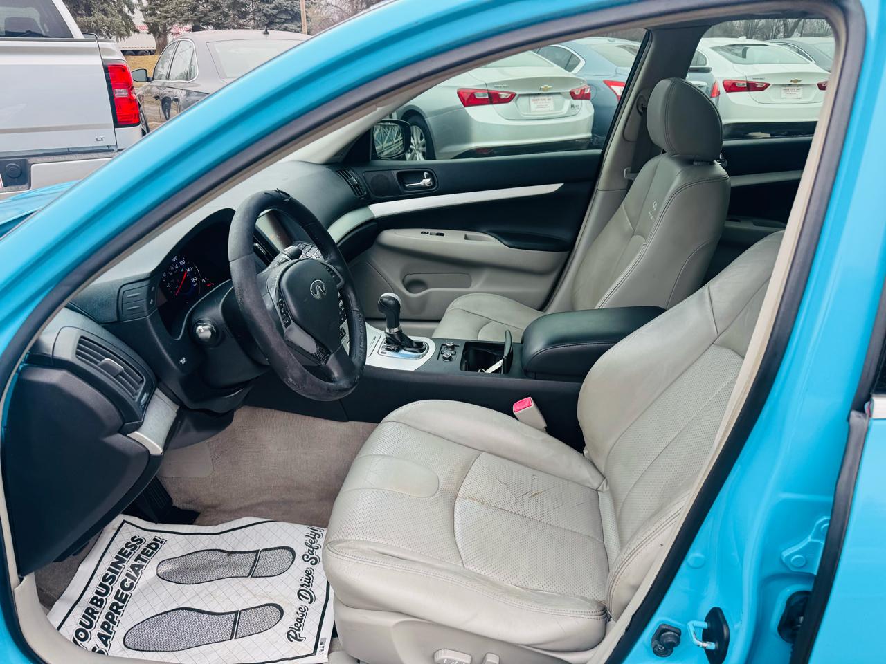 Infiniti G Sedan G37x AWD 2009