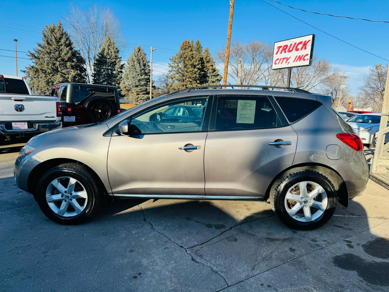 Nissan Murano S AWD 2010