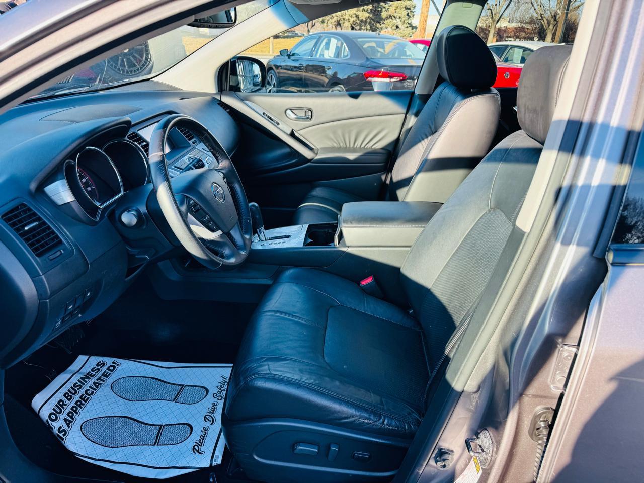 Nissan Murano S AWD 2010