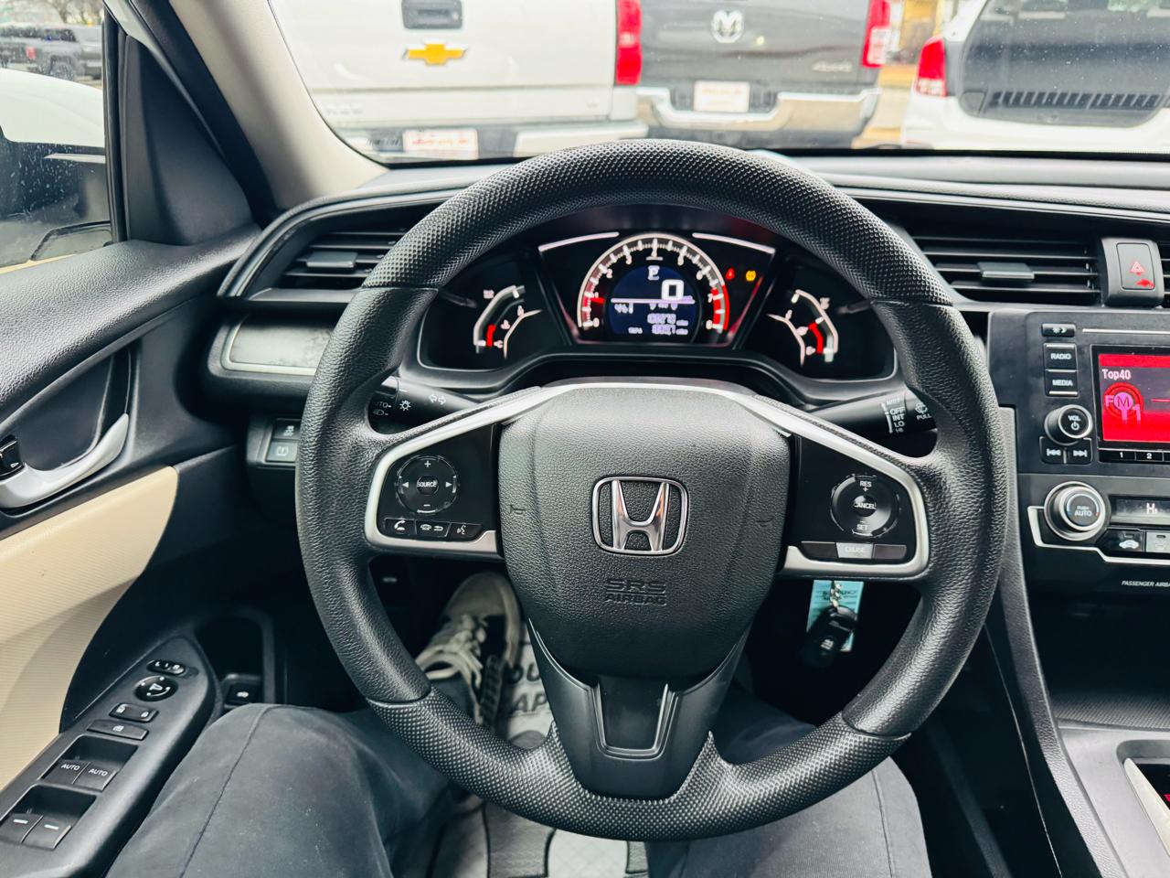 Honda Civic LX Sedan CVT 2017