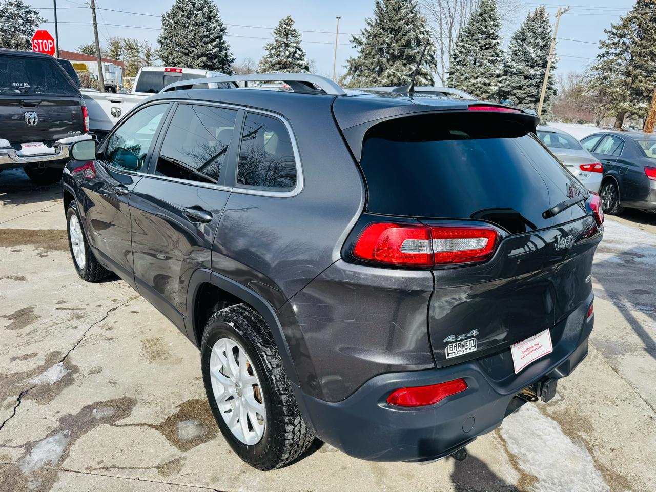 Jeep Cherokee Latitude 4WD 2016