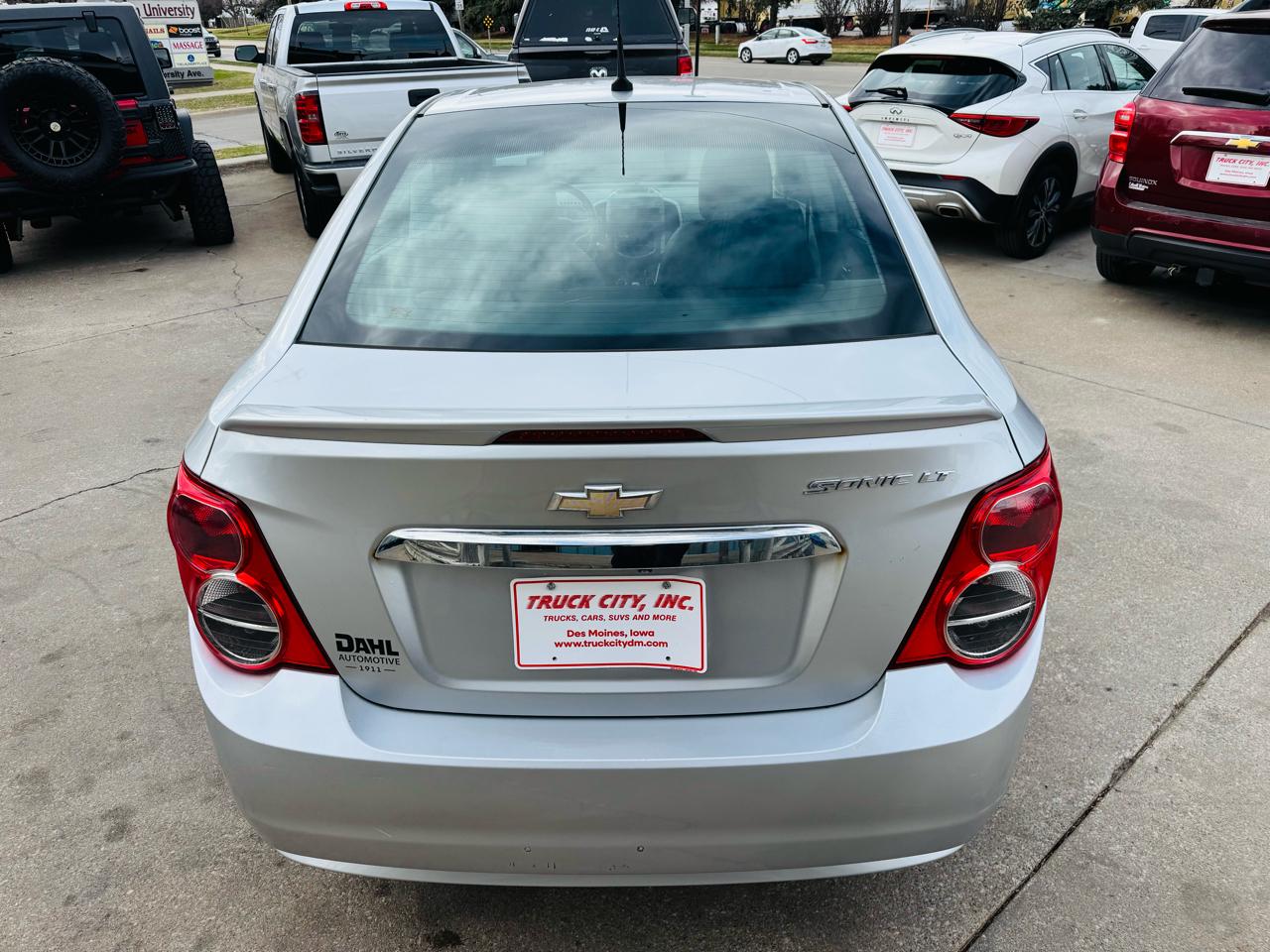 Chevrolet Sonic LTZ Auto Sedan 2014