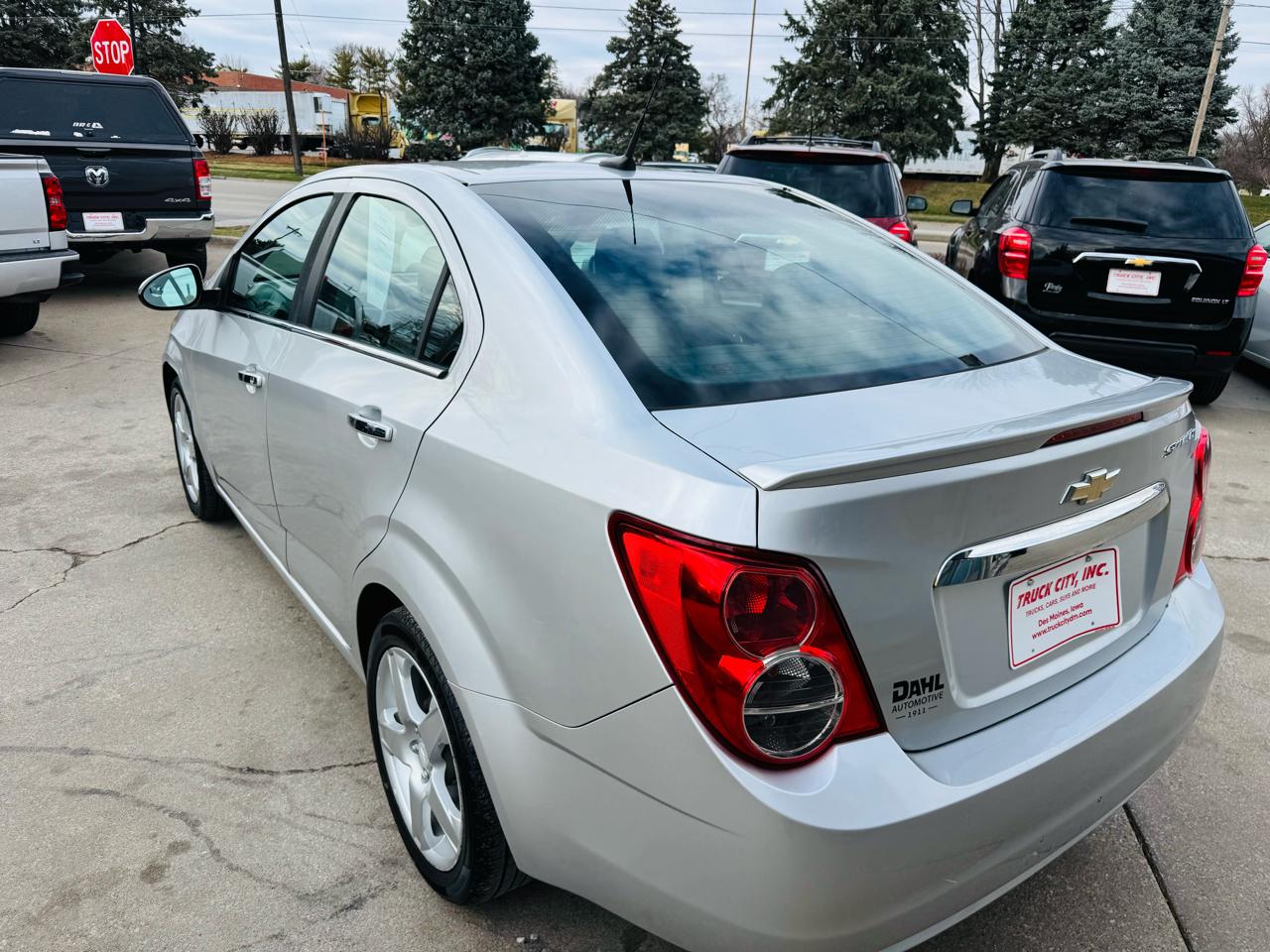 Chevrolet Sonic LTZ Auto Sedan 2014