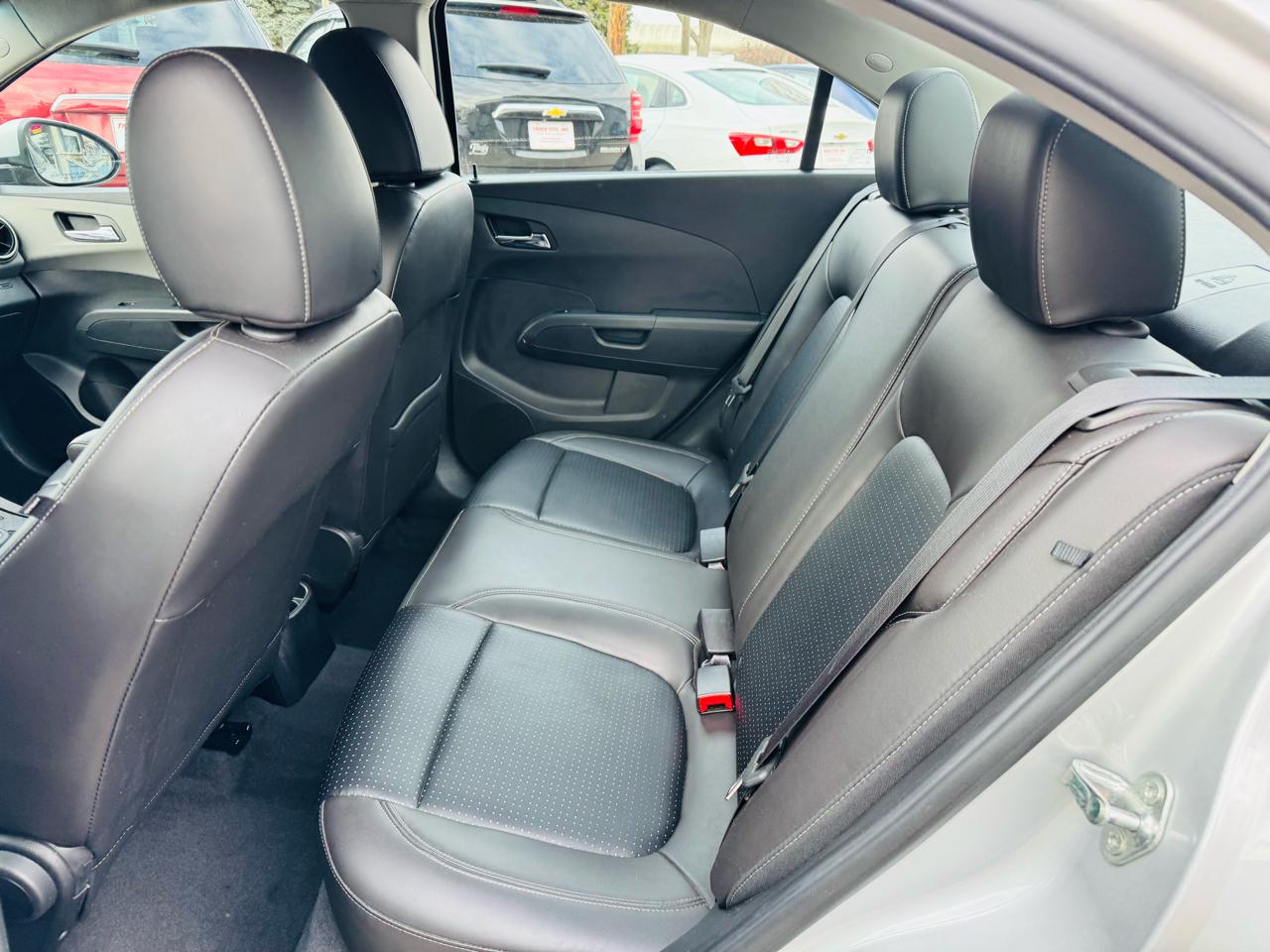 Chevrolet Sonic LTZ Auto Sedan 2014