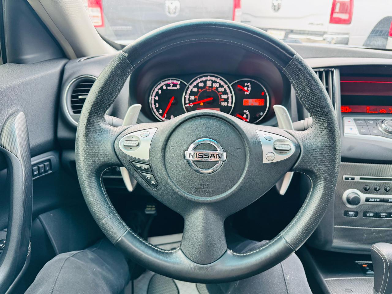 Nissan Maxima S 2011