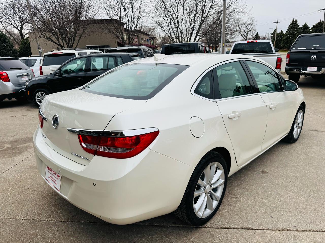 Buick Verano Convenience 2015