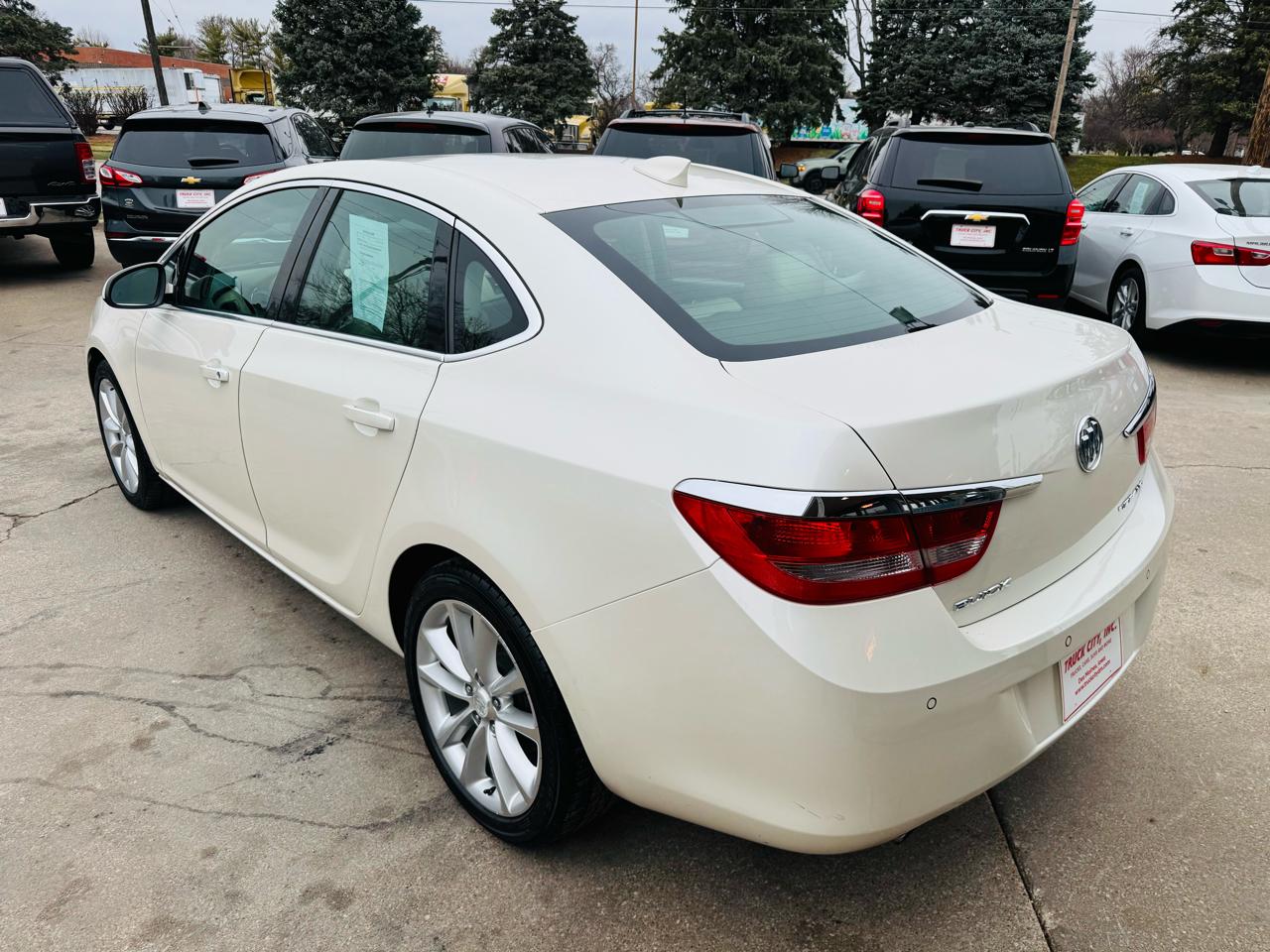 Buick Verano Convenience 2015