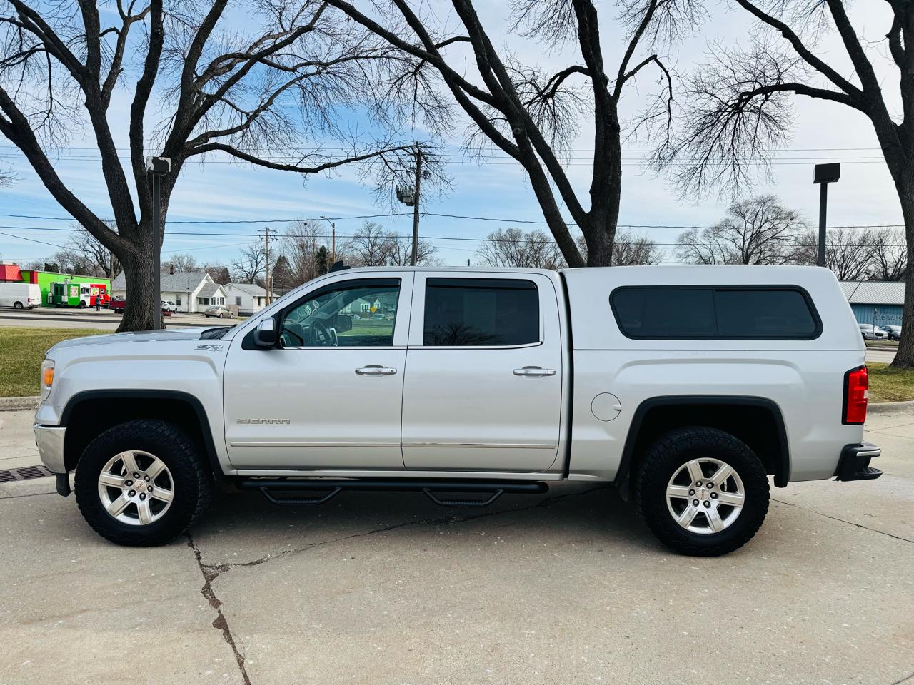 GMC Sierra 1500 SLT Crew Cab 4WD 2015