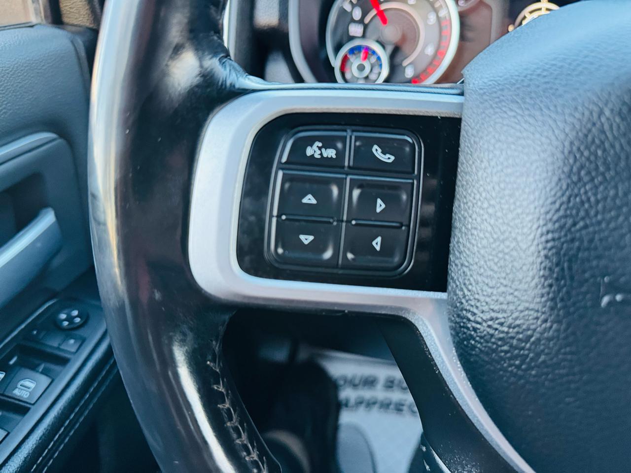 RAM 3500 Big Horn Mega Cab 4WD 2022