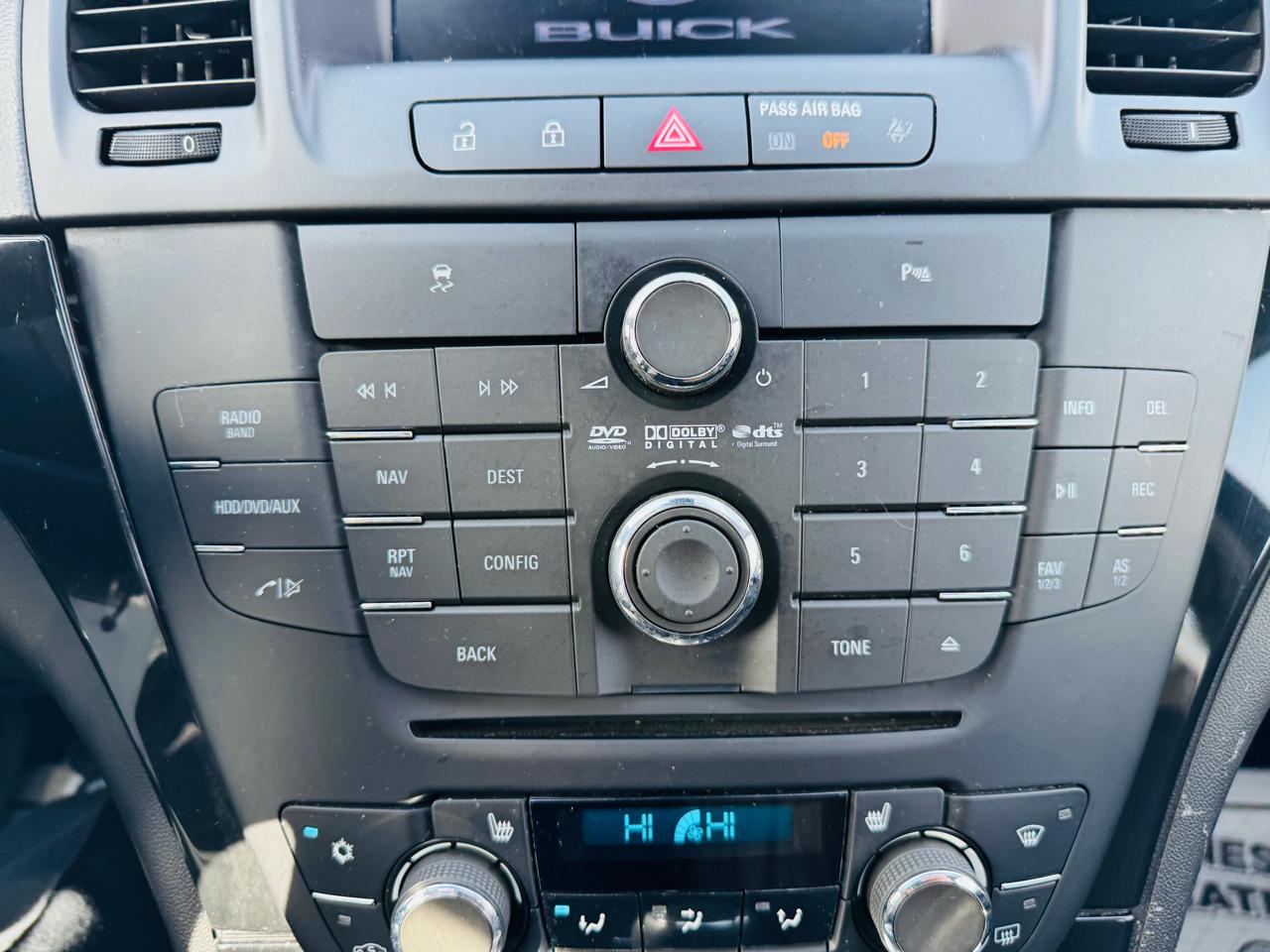 Buick Regal CXL Turbo - 4XT 2011