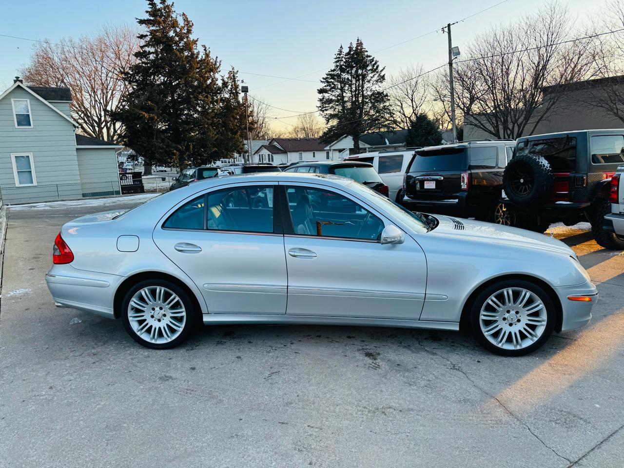 Mercedes-Benz E-Class E350 4MATIC 2007