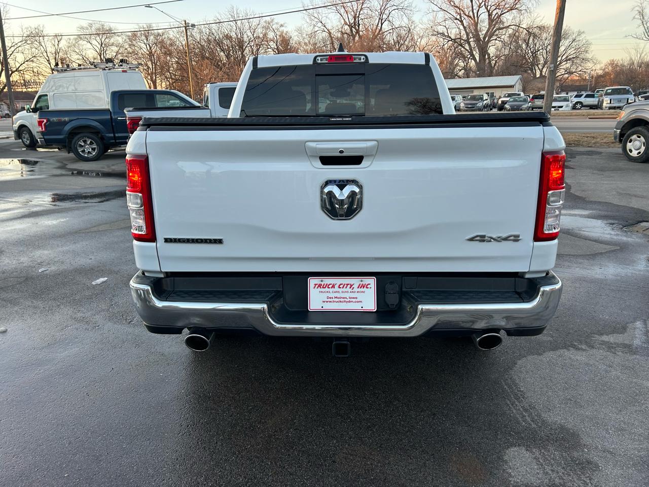 RAM 1500 Big Horn Crew Cab SWB 4WD 2022