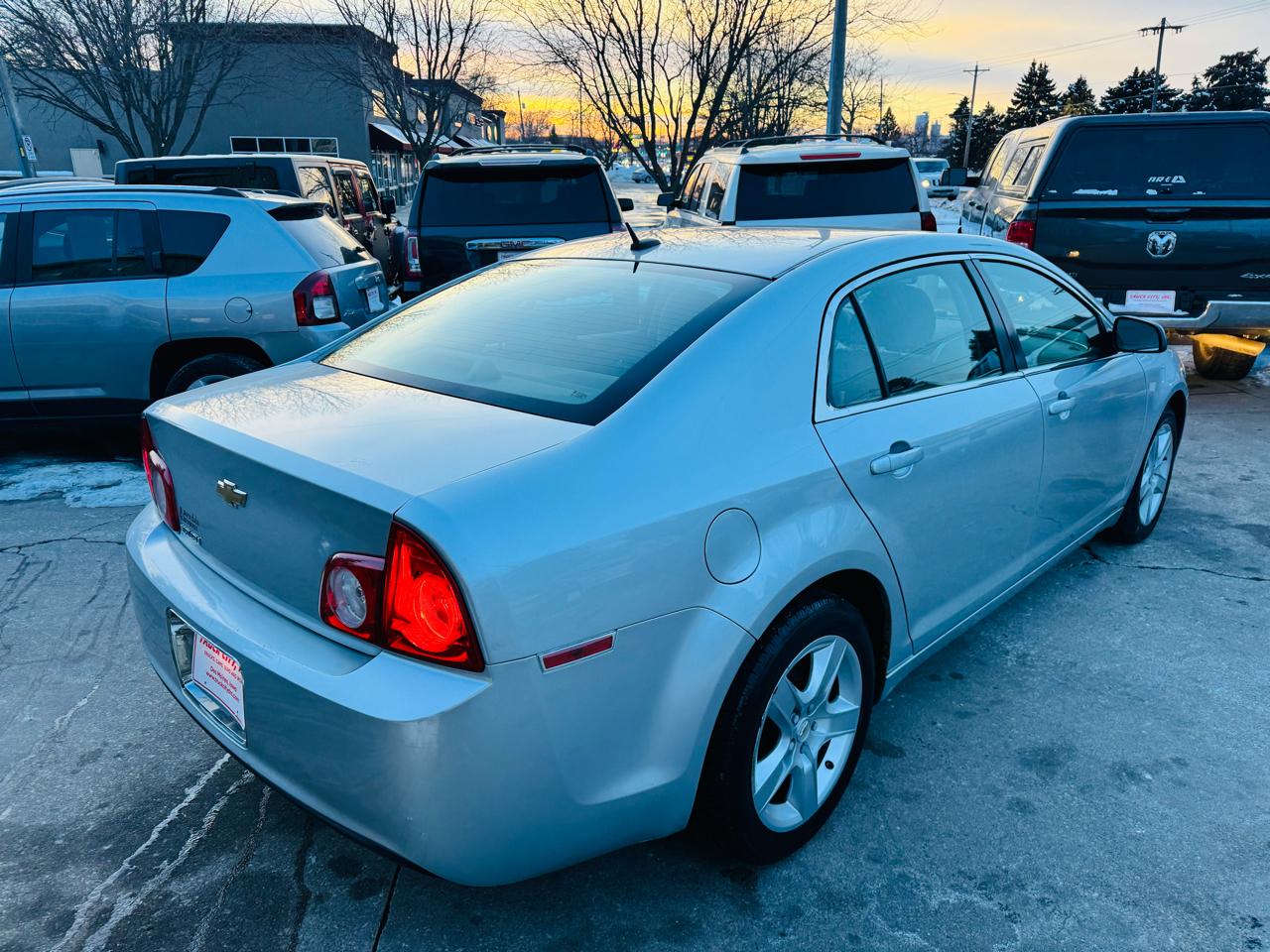 Chevrolet Malibu LS 2010