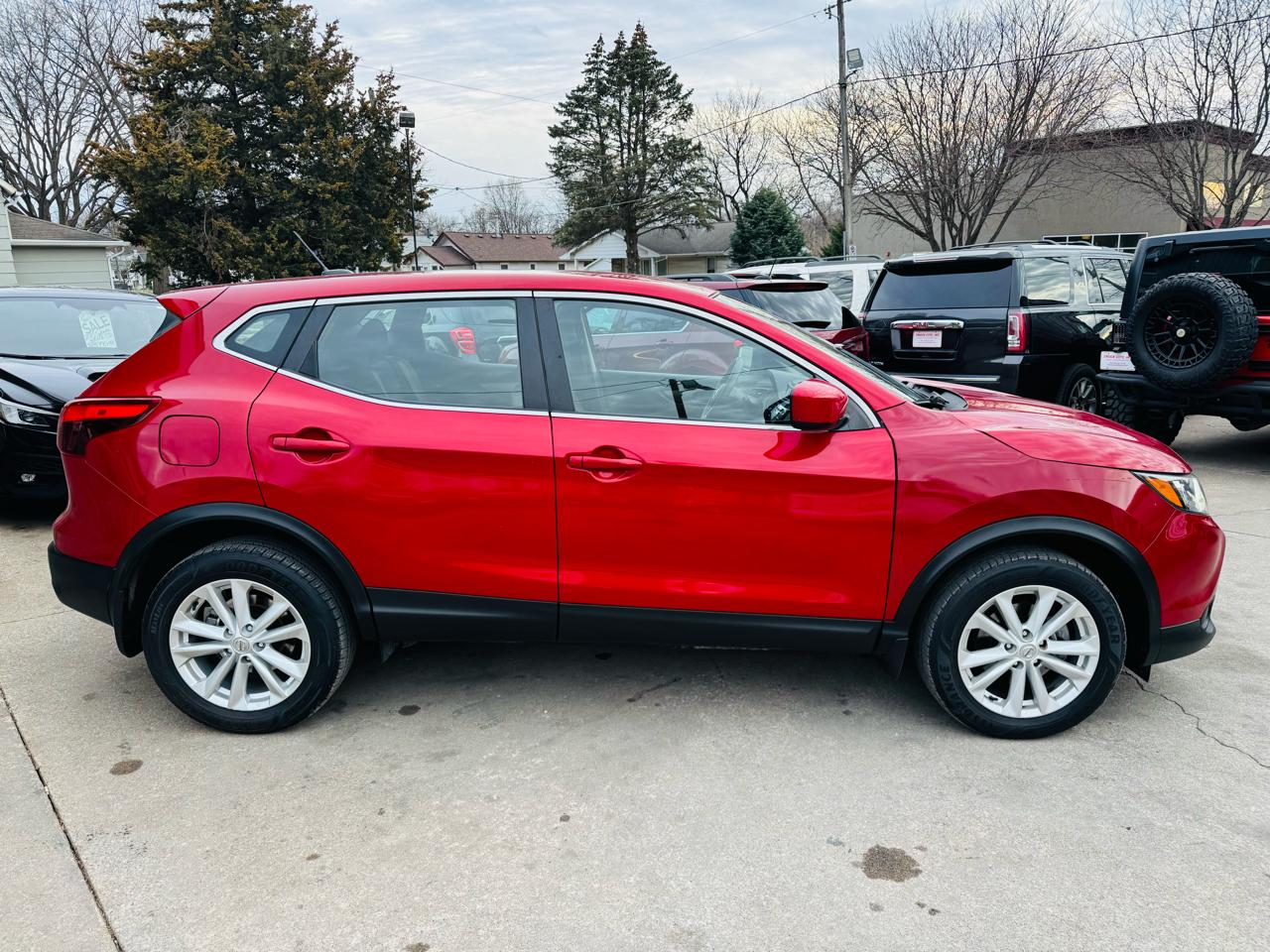 Nissan Rogue Sport S AWD 2017