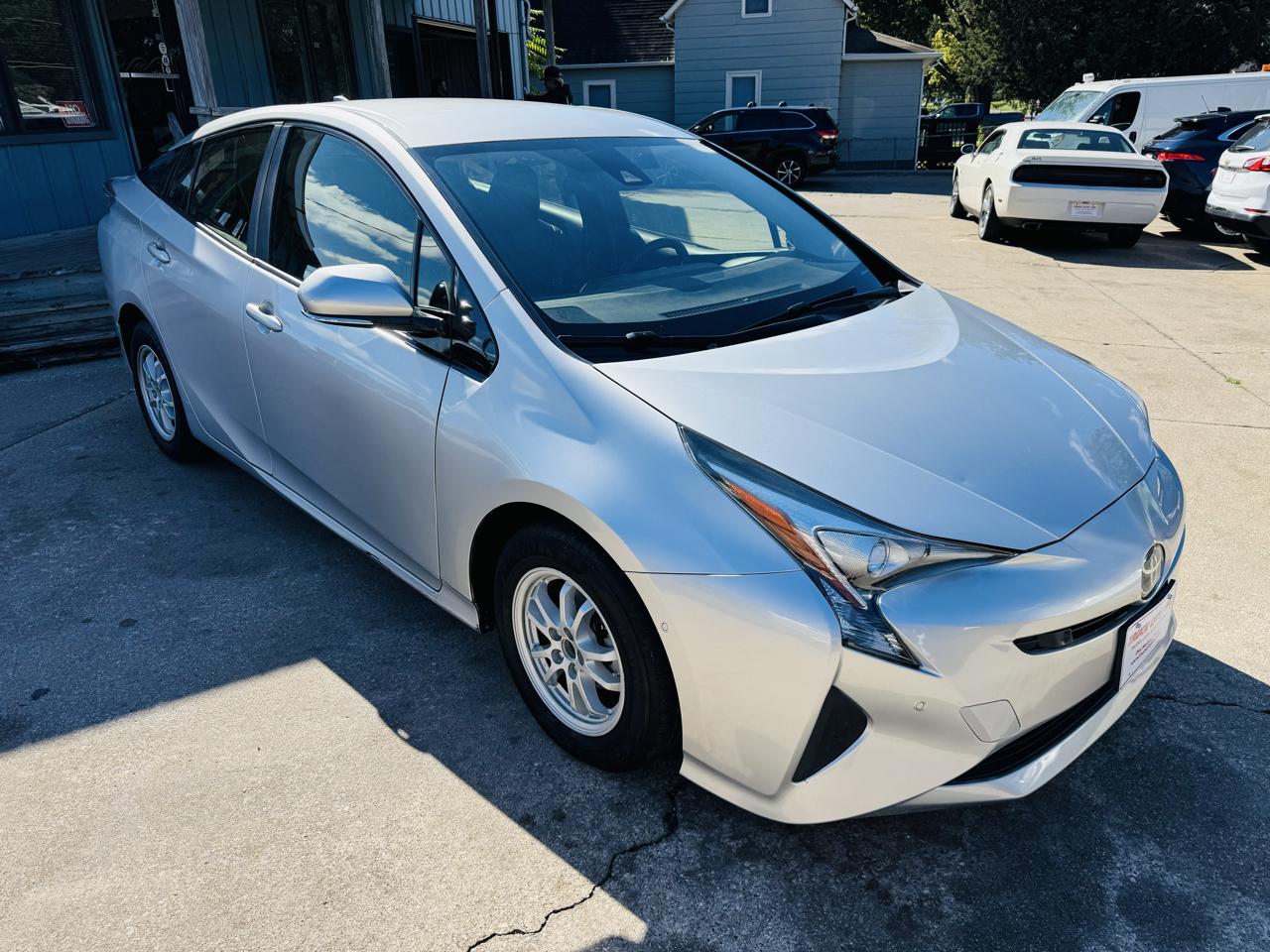 Toyota Prius One 2018