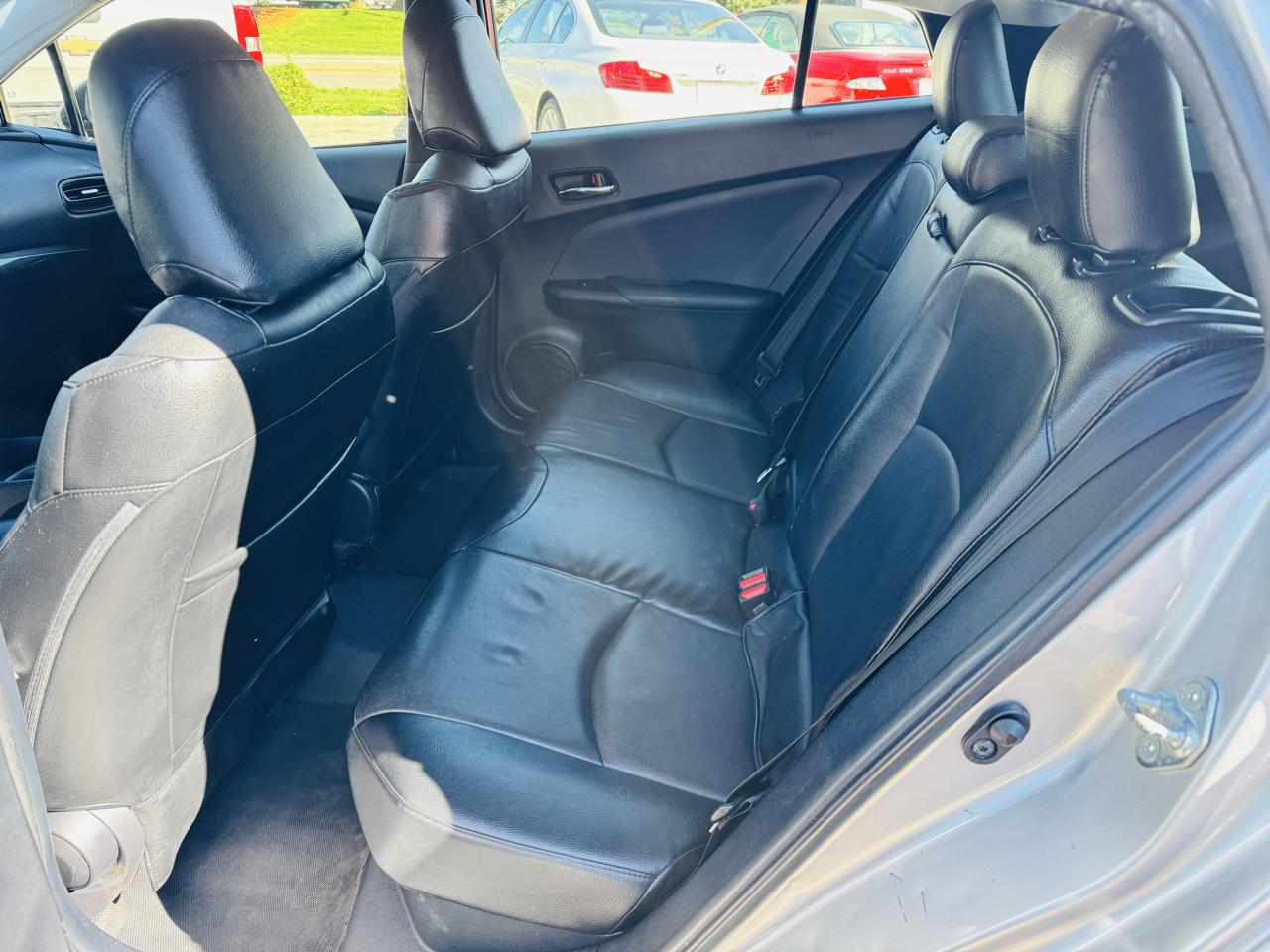Toyota Prius One 2018