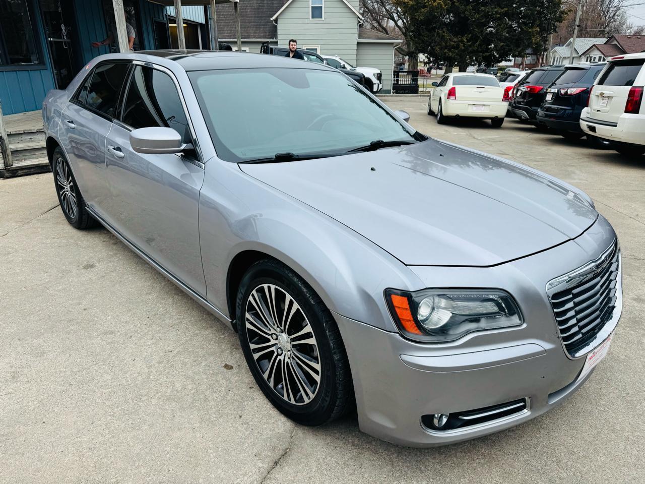 Chrysler 300 S V6 AWD 2013