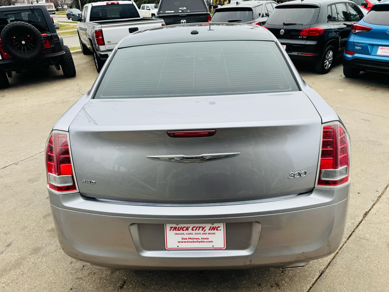 Chrysler 300 S V6 AWD 2013