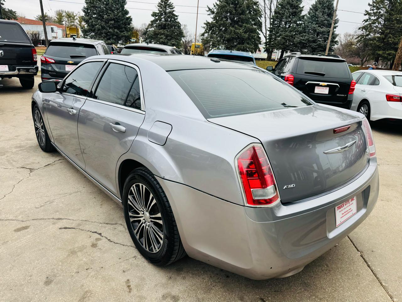 Chrysler 300 S V6 AWD 2013