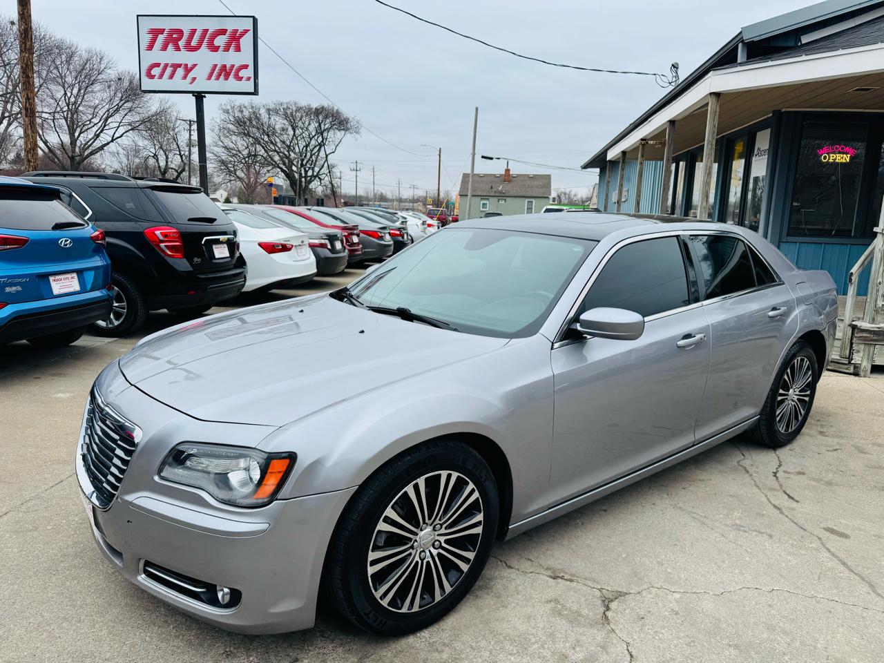Chrysler 300 S V6 AWD 2013