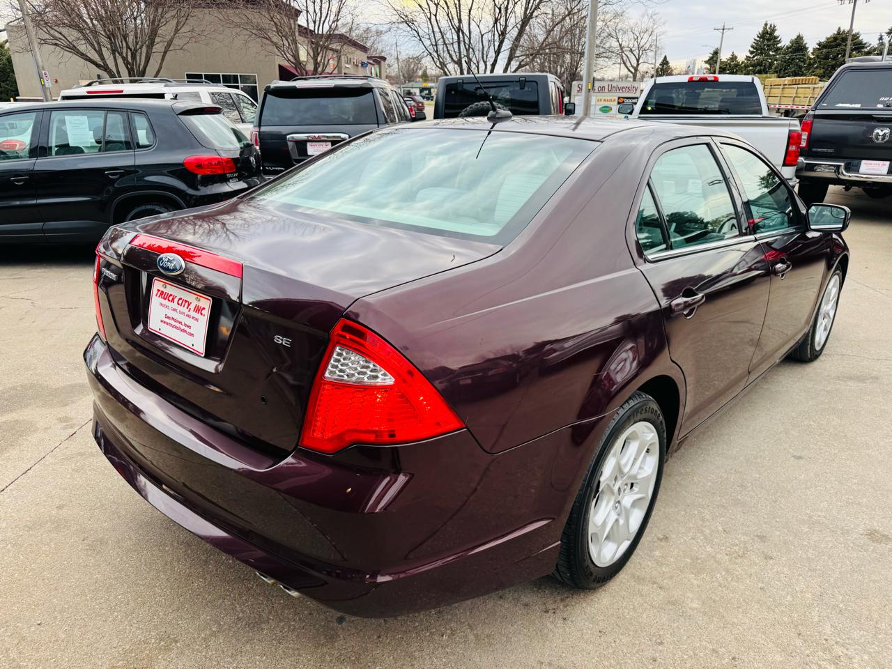 Ford Fusion I4 SE 2011