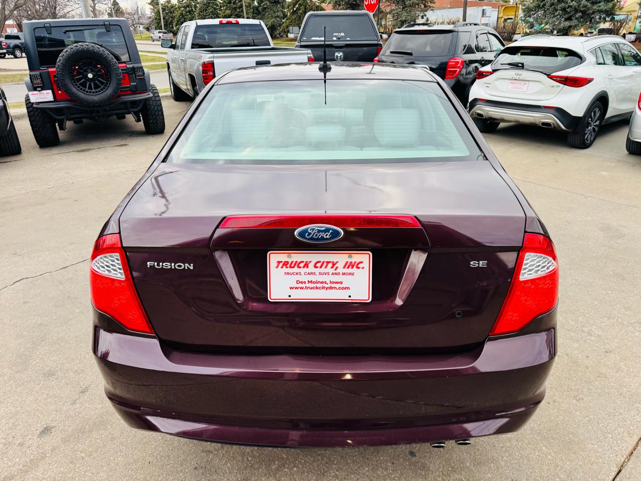 Ford Fusion I4 SE 2011