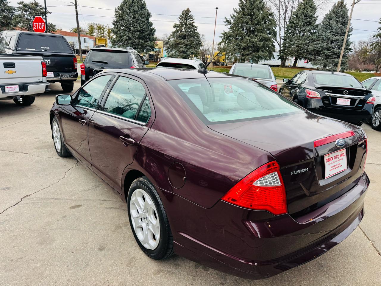 Ford Fusion I4 SE 2011