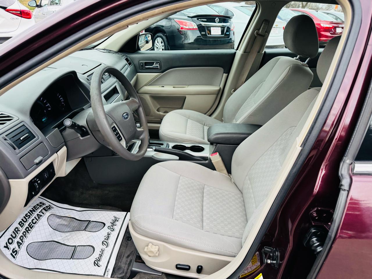 Ford Fusion I4 SE 2011