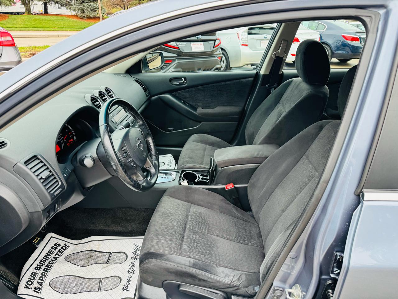 Nissan Altima 2.5 2012