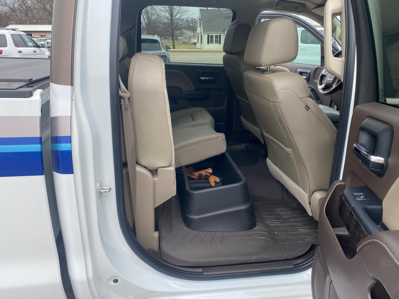 GMC Sierra 3500HD Denali Crew Cab 4WD 2016