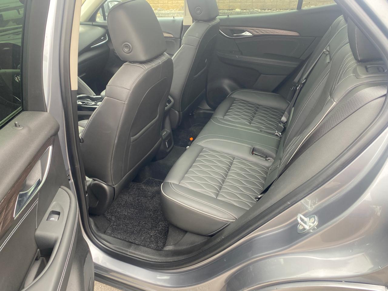 Buick Envision Avenir AWD 2021