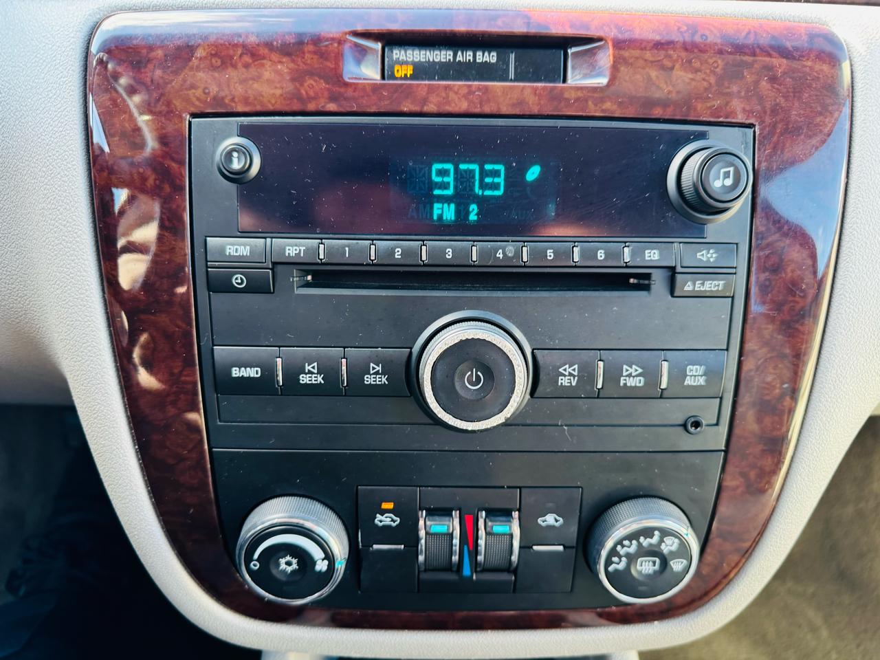 Chevrolet Impala LT 2011