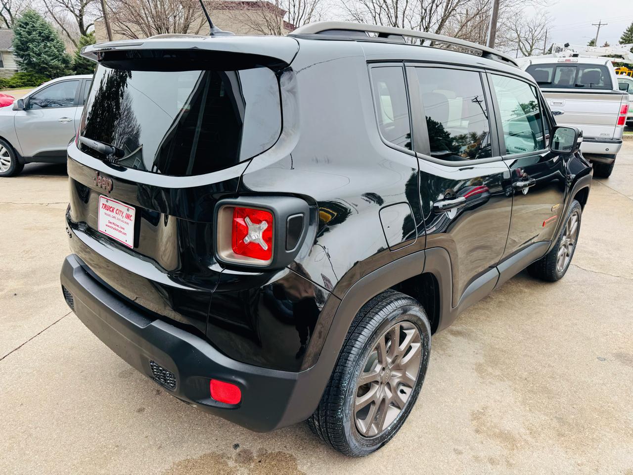 Jeep Renegade Latitude 4WD 2016