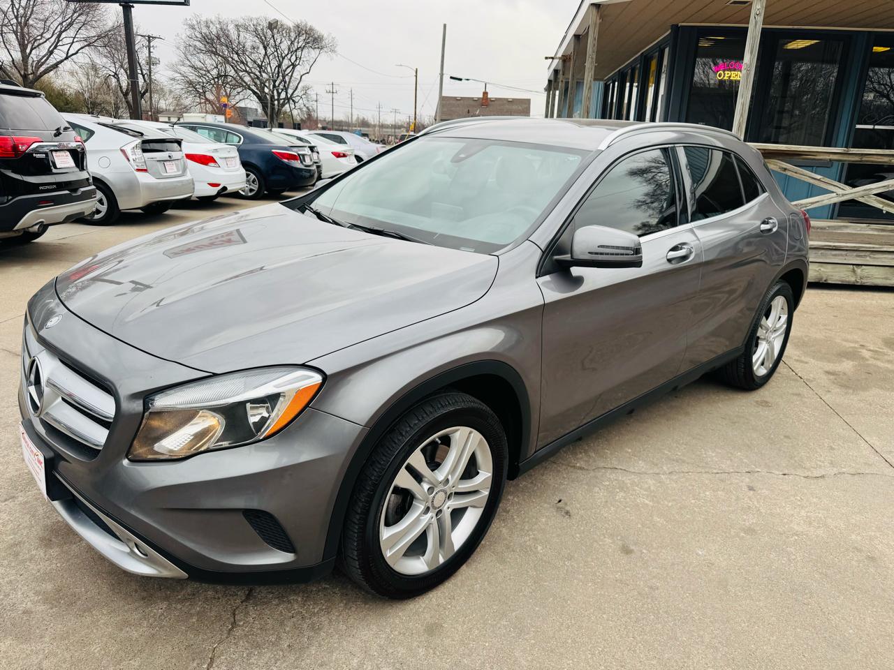 Mercedes-Benz GLA-Class GLA250 4MATIC 2016